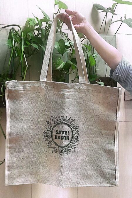 کیف پارچه ای رودوشی 42*49 (SAVE THE EARTH)