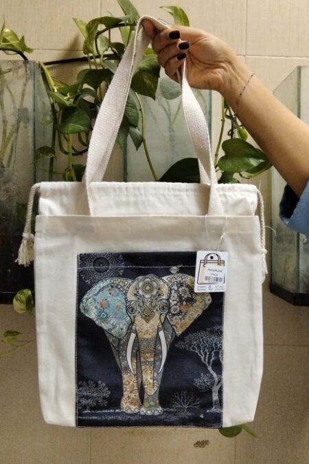 کیف پارچه ای جیب دار 32*32 (طرح فیل،کد 2125)